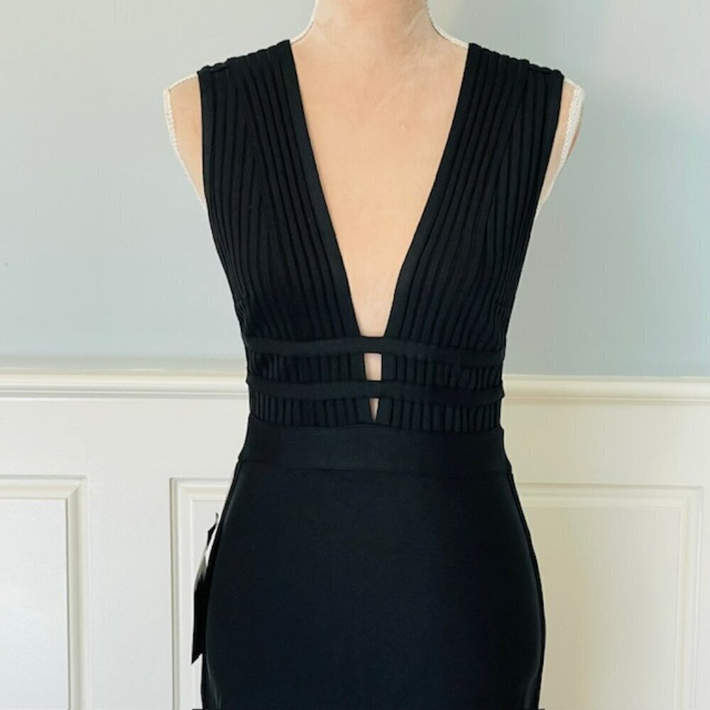 Bebe NWT Caged Cut Out Maxi Gown Plunge Neck Black Sexy Club Party Dress Small - Picture 4 of 11